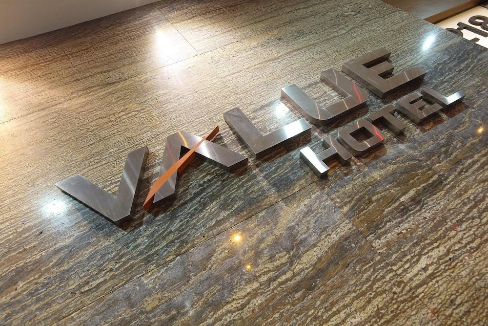 Value Hotel Balestier Singapore Exterior photo